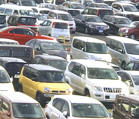 駐車場混雑